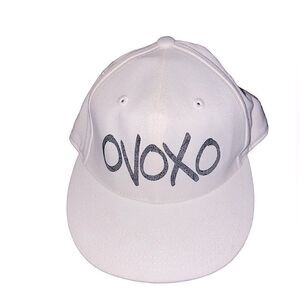 OVOXO l 210 Fashionable Hat, Cap  by FlexFit l EUC
